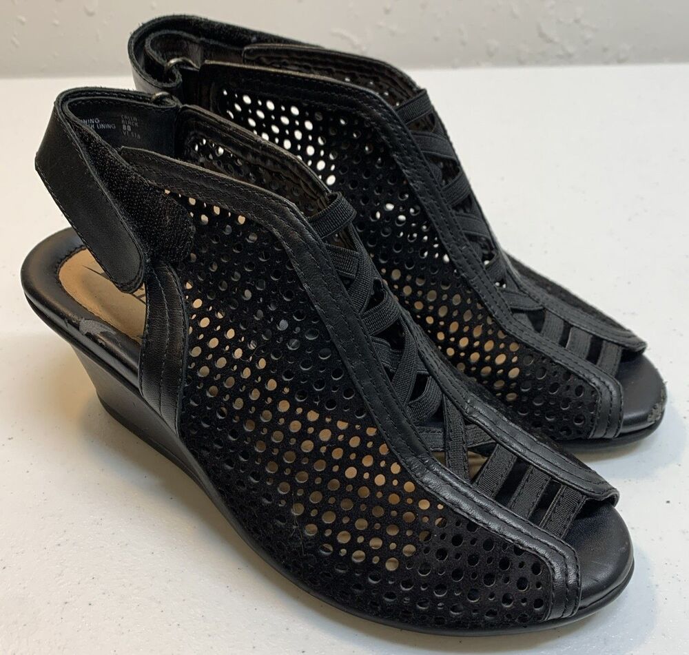 Earth Calla Perforated Wedge Sandals Womens 9 Black Leather Peep Toe Sling Back